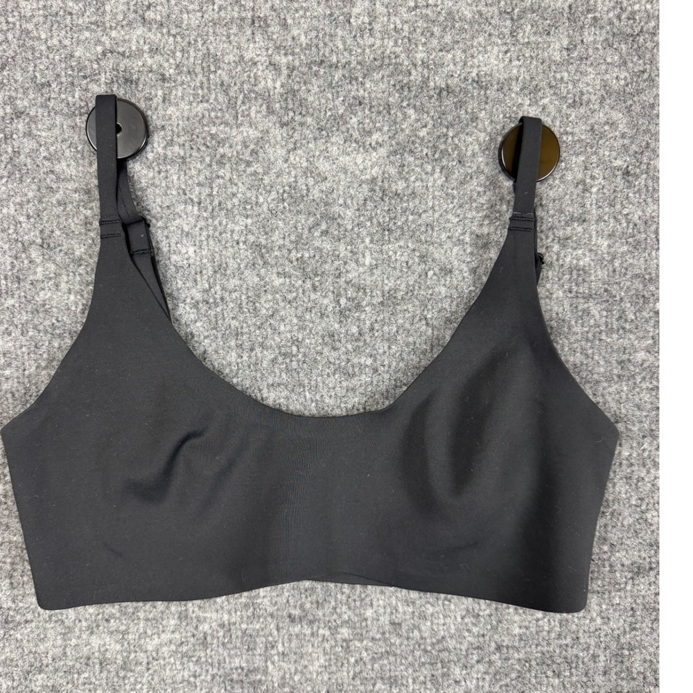 Intimately Free People Black Seamless Adjustable Strap Bralette Bra Small NWOT